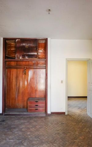 Casa à venda com 250m², 6 quartos e 2 vagasQuarto 2