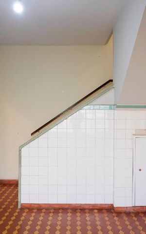 Casa à venda com 250m², 6 quartos e 2 vagasCopa