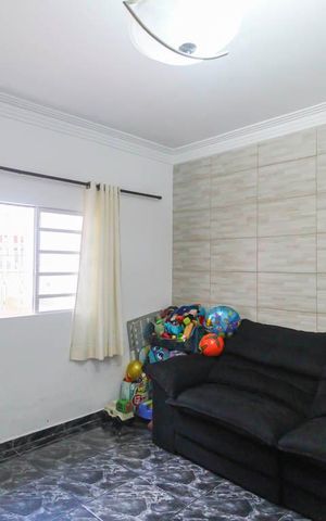Casa à venda com 75m², 2 quartos e 1 vaga Casa à venda com 75m², 2 quartos e 1 vagaSala