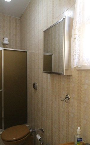 Casa de condomínio à venda com 207m², 7 quartos e 1 vagaBanheiro da suíte