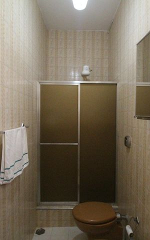 Casa de condomínio à venda com 207m², 7 quartos e 1 vagaBanheiro da suíte