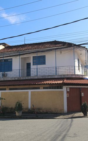 Casa de condomínio à venda com 207m², 7 quartos e 1 vagaFachada