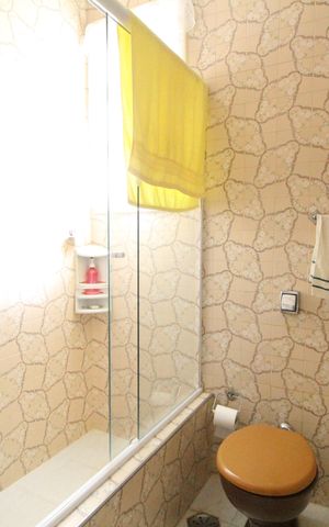 Casa de condomínio à venda com 207m², 7 quartos e 1 vagaBanheiro social