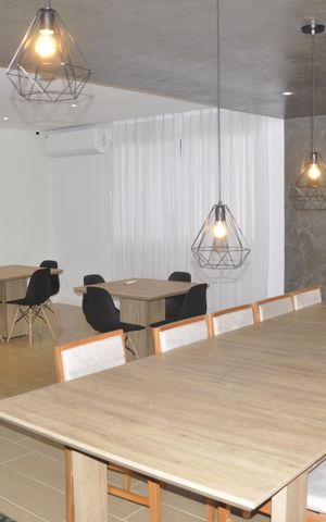 Apartamento para alugar com 39m², 2 quartos e 1 vagaÁrea comum - Salão de festas