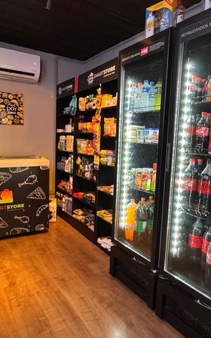 Apartamento à venda com 60m², 2 quartos e 1 vagaÁrea comum - Mini Mercado