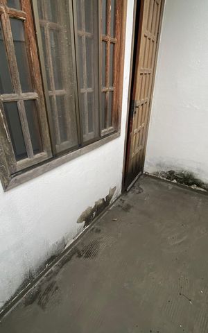 Casa à venda com 60m², 2 quartos e 2 vagas Casa à venda com 60m², 2 quartos e 2 vagasÁrea Privativa