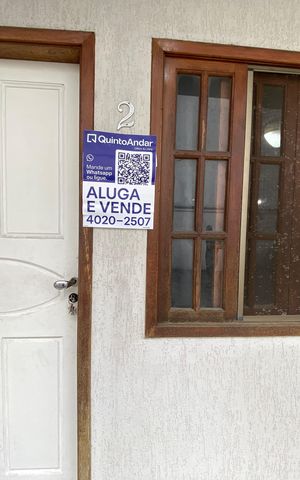 Casa à venda com 60m², 2 quartos e 2 vagas Casa à venda com 60m², 2 quartos e 2 vagasPlaca