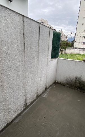 Casa à venda com 60m², 2 quartos e 2 vagas Casa à venda com 60m², 2 quartos e 2 vagasÁrea Privativa