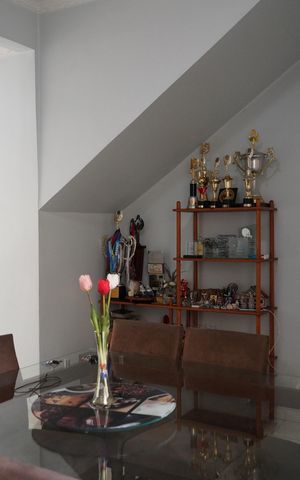 Casa à venda com 145m², 3 quartos e 1 vagaSala