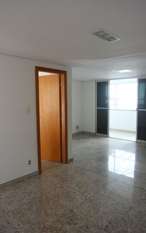 Apartamento à venda com 140m², 4 quartos e 2 vagasSala