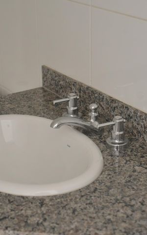 Apartamento à venda com 82m², 3 quartos e 3 vagasBanheiro Social