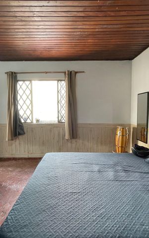 Casa à venda com 250m², 3 quartos e 4 vagas Casa à venda com 250m², 3 quartos e 4 vagasQuarto 3