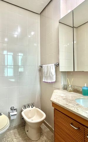 Apartamento à venda com 171m², 4 quartos e 3 vagas Apartamento à venda com 171m², 4 quartos e 3 vagasBanheiro da Suíte 2