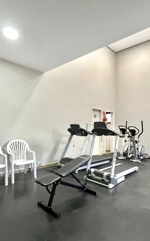 Apartamento à venda com 171m², 4 quartos e 3 vagas Apartamento à venda com 171m², 4 quartos e 3 vagasÁrea comum - Academia