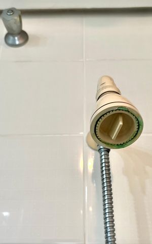 Apartamento à venda com 171m², 4 quartos e 3 vagas Apartamento à venda com 171m², 4 quartos e 3 vagasBanheiro Corredor