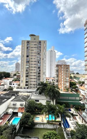 Apartamento à venda com 171m², 4 quartos e 3 vagas Apartamento à venda com 171m², 4 quartos e 3 vagasVista da Suíte 1