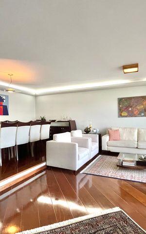 Apartamento à venda com 171m², 4 quartos e 3 vagas Apartamento à venda com 171m², 4 quartos e 3 vagasSala