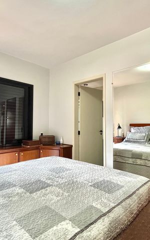 Apartamento à venda com 171m², 4 quartos e 3 vagas Apartamento à venda com 171m², 4 quartos e 3 vagasSuite 1