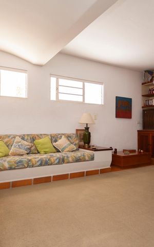 Casa de condomínio à venda com 250m², 4 quartos e 4 vagasSala de TV