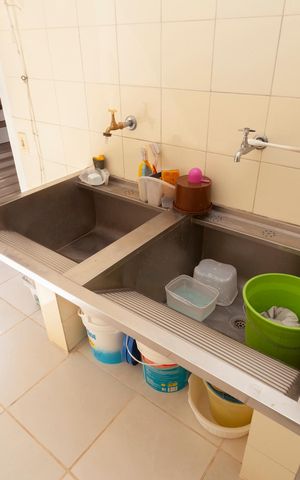 Casa de condomínio à venda com 250m², 4 quartos e 4 vagasÁrea de Serviço