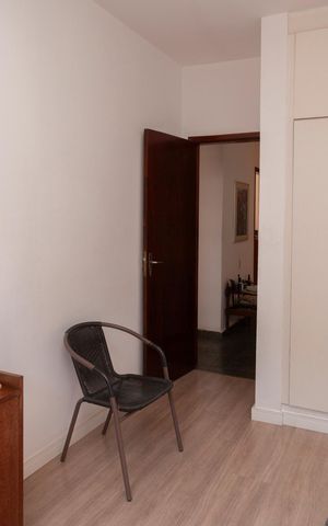 Casa de condomínio à venda com 250m², 4 quartos e 4 vagasQuarto 3