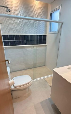 Casa de condomínio à venda com 402m², 4 quartos e 4 vagasBanheiro 4