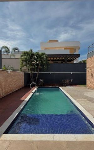 Casa de condomínio à venda com 402m², 4 quartos e 4 vagasPiscina