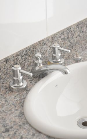 Apartamento à venda com 82m², 3 quartos e 3 vagasBanheiro Social