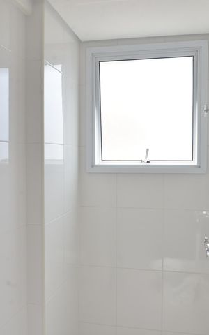 Apartamento à venda com 82m², 3 quartos e 2 vagasBanheiro da Suíte