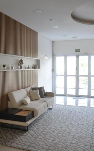 Apartamento à venda com 82m², 2 quartos e 2 vagasHall de entrada