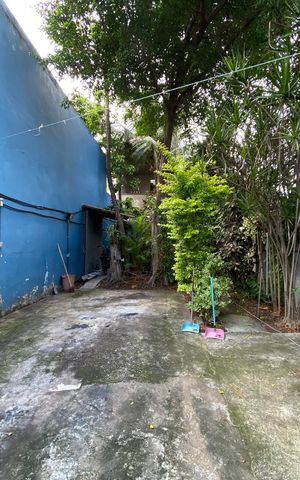 Casa à venda com 190m², 3 quartos e 3 vagas Casa à venda com 190m², 3 quartos e 3 vagasQuintal