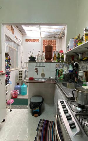 Casa à venda com 190m², 3 quartos e 3 vagas Casa à venda com 190m², 3 quartos e 3 vagasCozinha