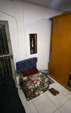 Casa à venda com 190m², 3 quartos e 3 vagas Casa à venda com 190m², 3 quartos e 3 vagasQuarto 2