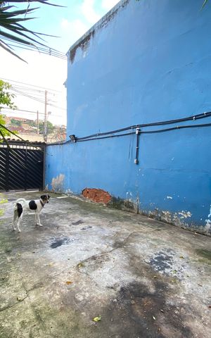 Casa à venda com 190m², 3 quartos e 3 vagas Casa à venda com 190m², 3 quartos e 3 vagasQuintal