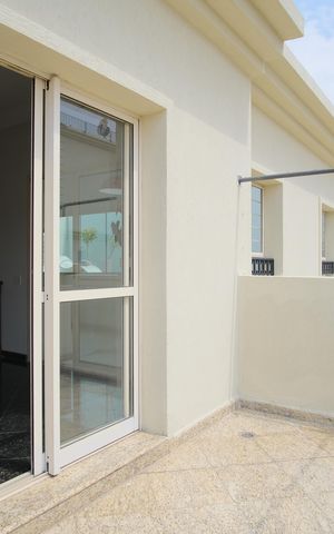 Apartamento à venda com 297m², 4 quartos e 4 vagasVaranda da Sala de Estar 2