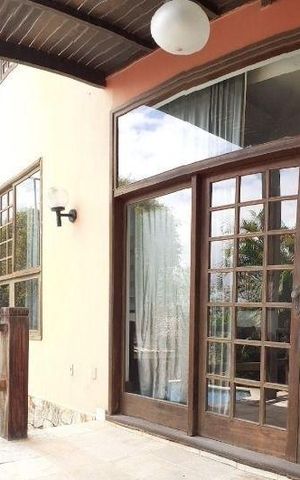 Casa à venda com 370m², 3 quartos e 4 vagas