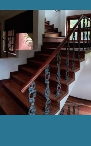 Casa à venda com 370m², 3 quartos e 4 vagas