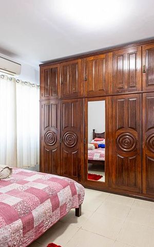 Casa à venda com 269m², 3 quartos e 1 vaga Casa à venda com 269m², 3 quartos e 1 vagaSuíte