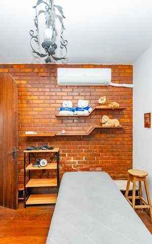 Casa à venda com 480m², 5 quartos e 4 vagas Casa à venda com 480m², 5 quartos e 4 vagasSuíte 2