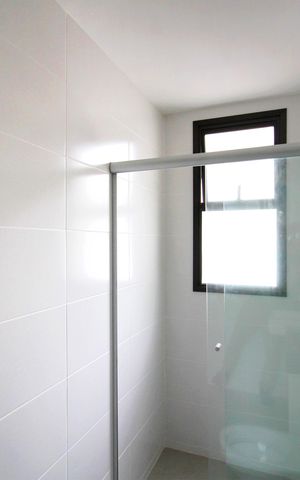 Apartamento à venda com 121m², 2 quartos e 2 vagasBanheiro da Suíte