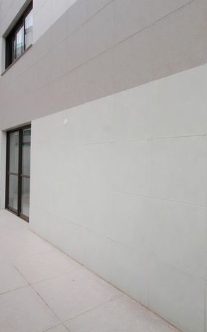 Apartamento à venda com 121m², 2 quartos e 2 vagasVaranda