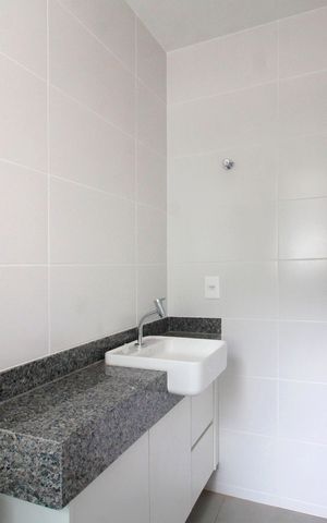 Apartamento à venda com 121m², 2 quartos e 2 vagasBanheiro da Suíte