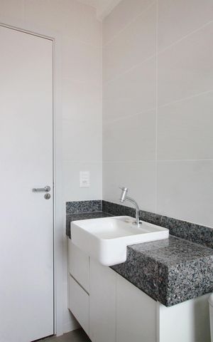 Apartamento à venda com 121m², 2 quartos e 2 vagasBanheiro