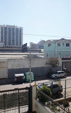 Casa à venda com 300m², 5 quartos e 5 vagasQuarto 3 Suíte Vista