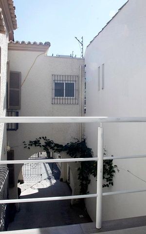 Casa à venda com 300m², 5 quartos e 5 vagasQuarto 1 Suíte Vista