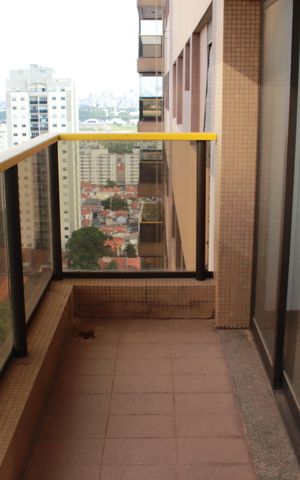 Apartamento à venda com 143m², 3 quartos e 3 vagasVaranda da Sala
