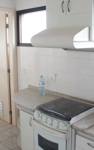 Apartamento à venda com 143m², 3 quartos e 3 vagasCozinha