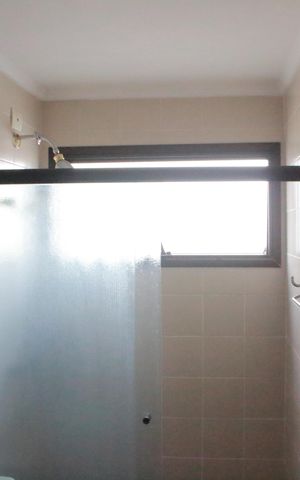 Apartamento à venda com 143m², 3 quartos e 3 vagasBanheiro Social