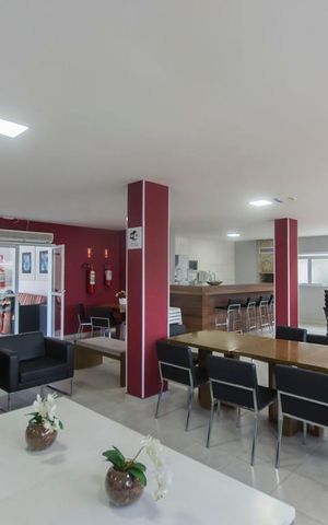 Apartamento à venda com 51m², 2 quartos e 1 vaga Apartamento à venda com 51m², 2 quartos e 1 vagaÁrea comum - Salão de festas