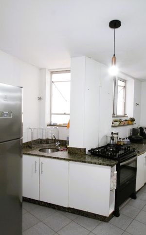 Apartamento à venda com 150m², 5 quartos e 2 vagasCozinha